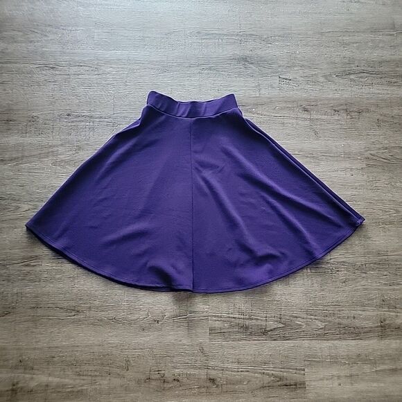 Moa Collection Pull On Flare Skirt ~ Sz S ~ Purple ~ Knee Length - Picture 5 of 5